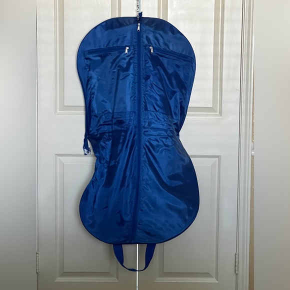 Garmet Bag - Picture 3 of 3